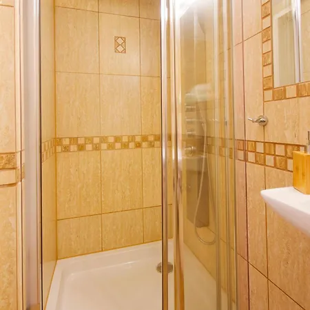 Roz W Miedzygorzu Проживание в семье *