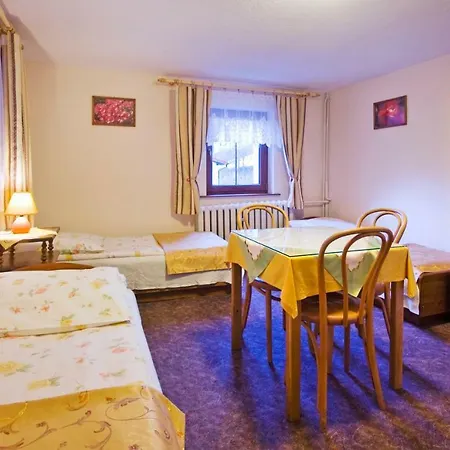 Roz W Miedzygorzu Homestay