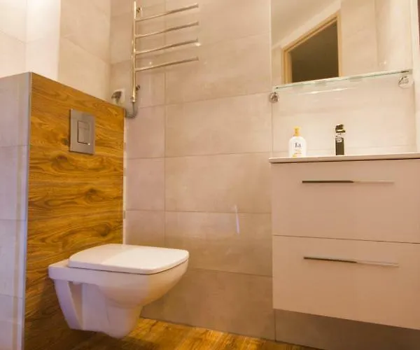 Roz W Miedzygorzu Międzygórze